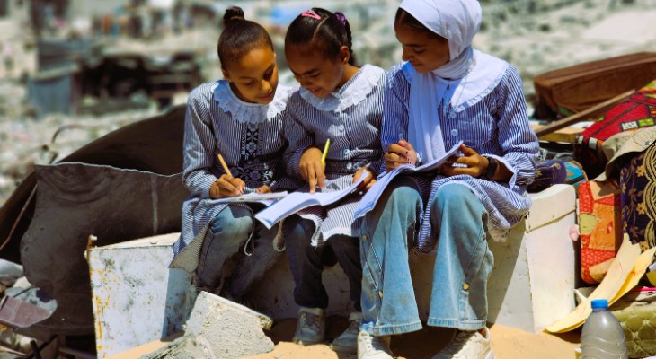 যেমন চলছে গাজার শিক্ষা